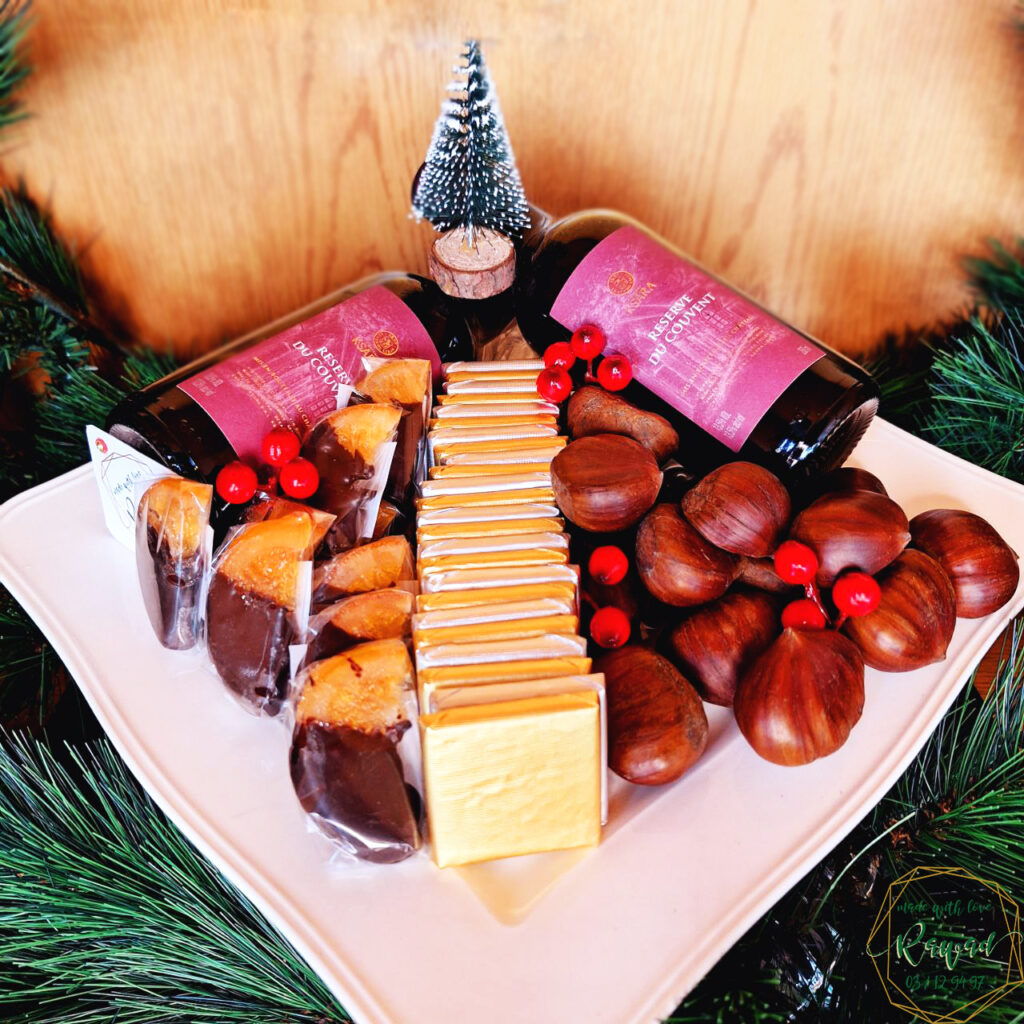 New Year square plate Arrangement